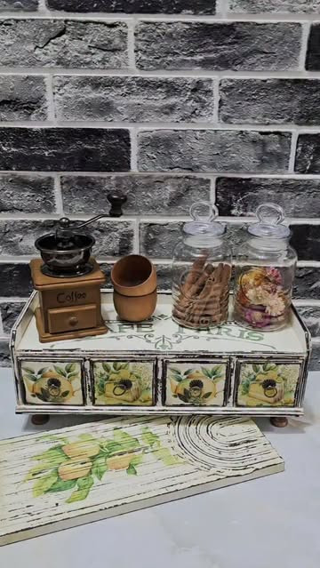 استند چهارکشو طرح لیمویی